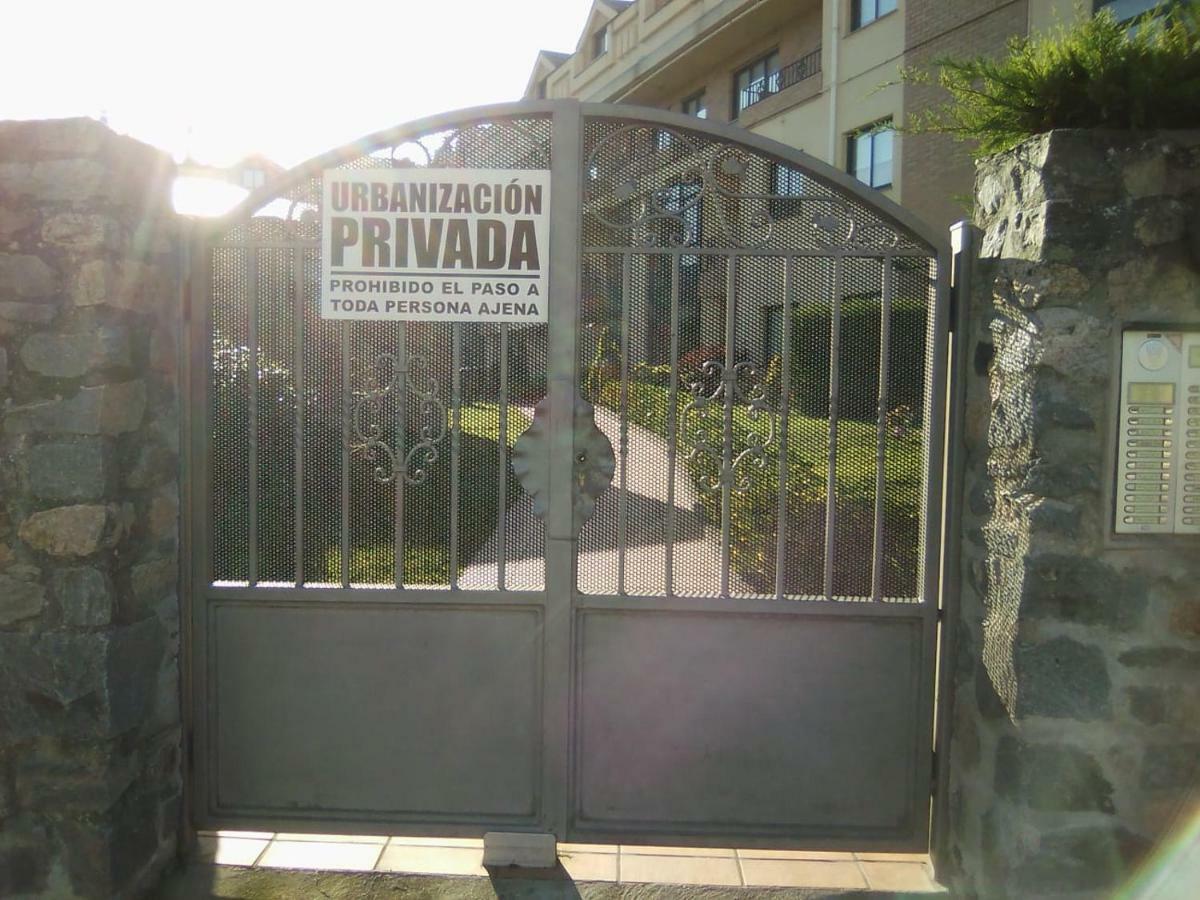 Urbanizacion A 100 Metros De La Playa Apartment Barreiros Exterior photo